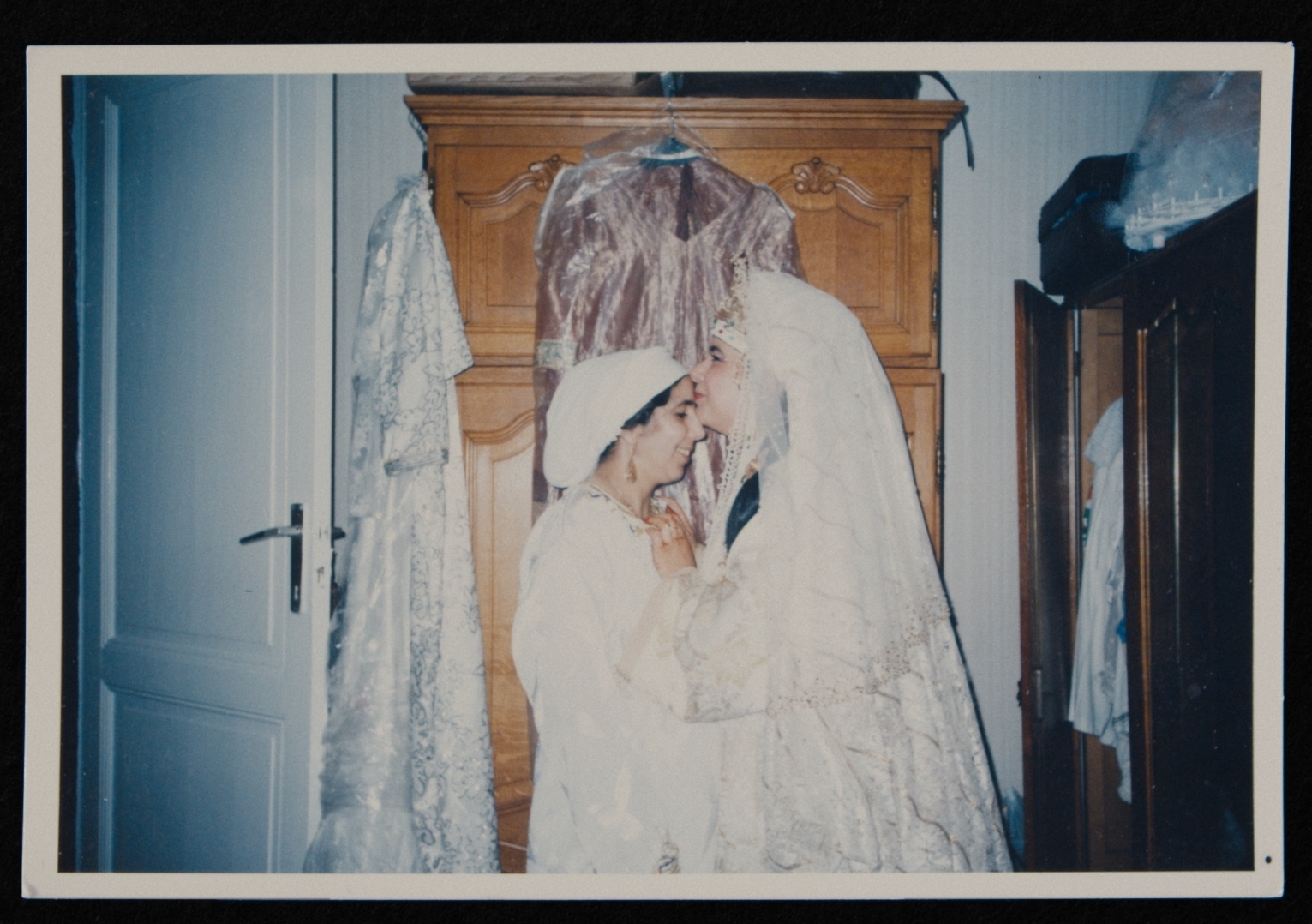 Les Miennes, Samira El Mouzghibati – Aflam